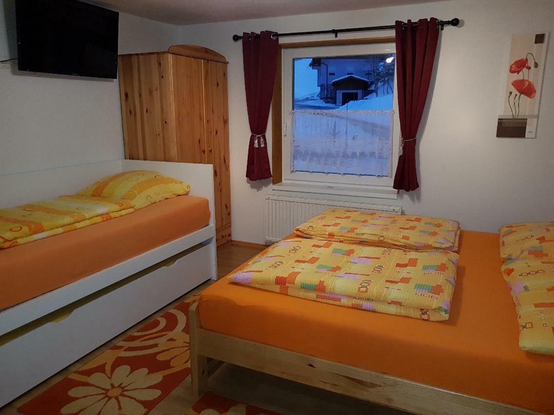 Pension Haus Rohrmoser Лунгёц Экстерьер фото